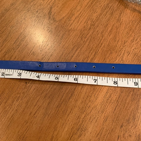 Thin Belts 👗 - Picture 5 of 8